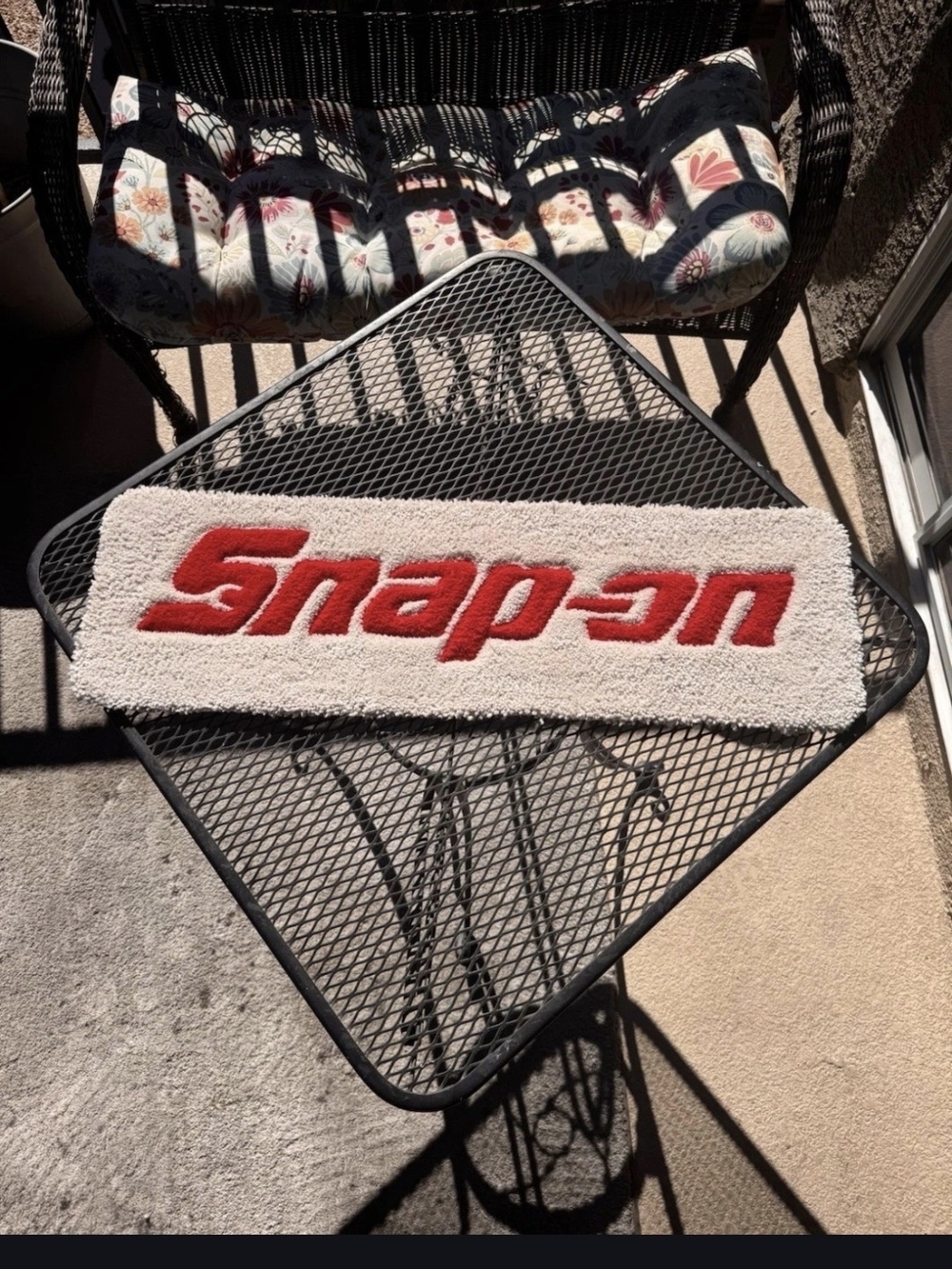 Snap-on Logo Rug Runner in Cream and Red